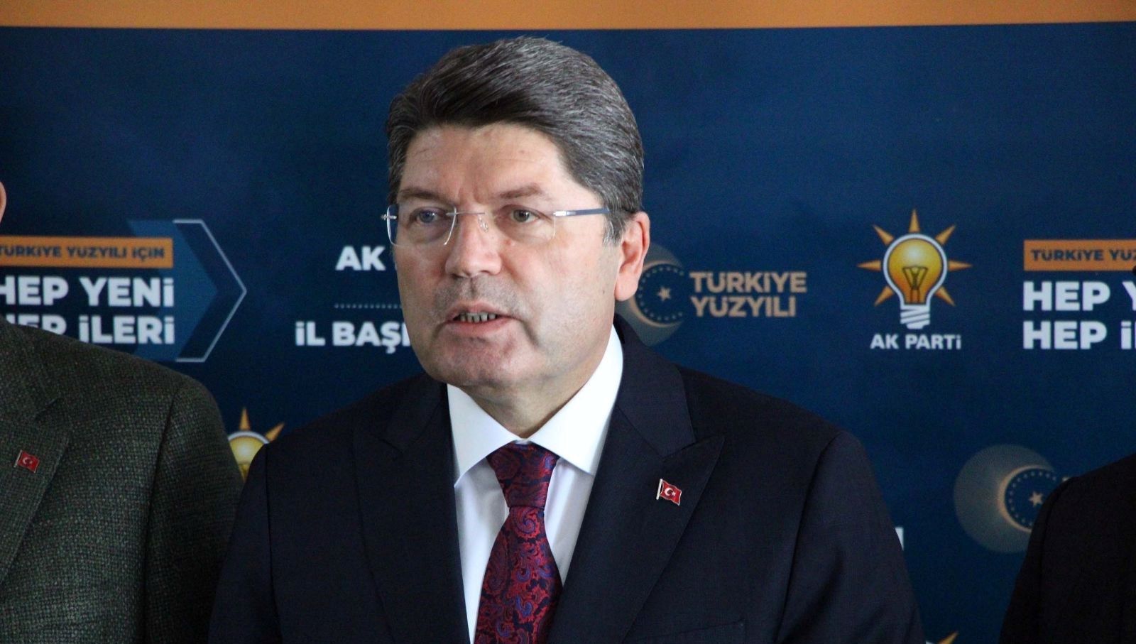 bakan tunctan 12 eylulun yil donumunde yeni anayasa mesaji MsgaS9kG