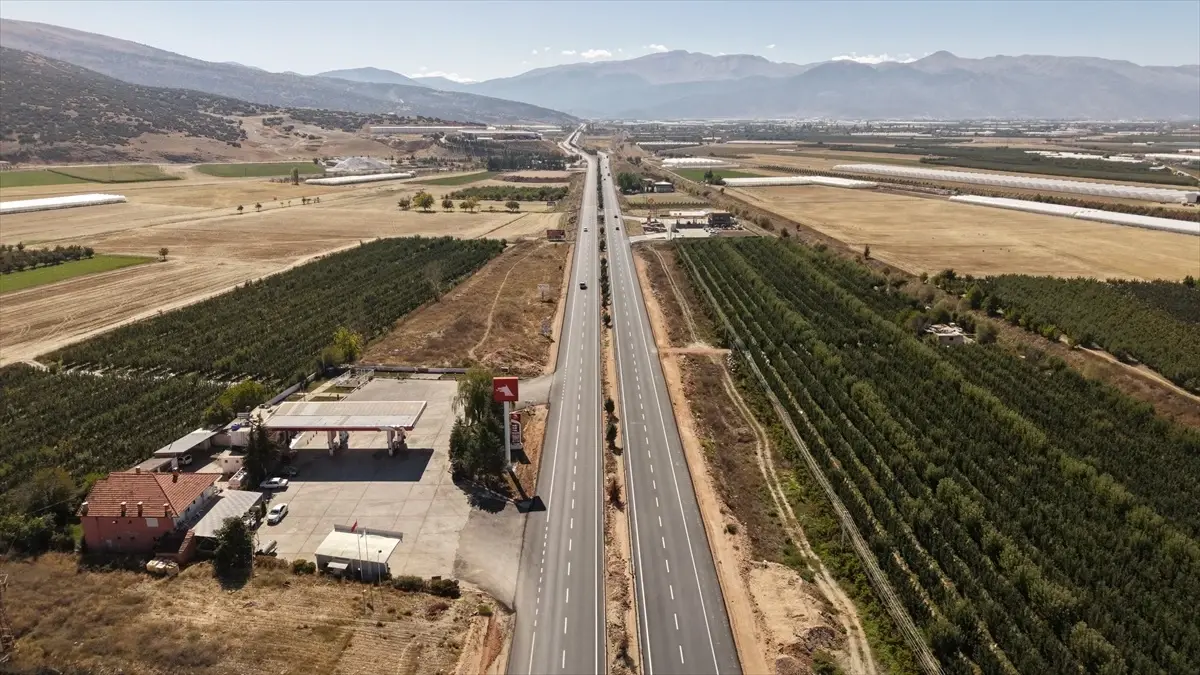 antalyada yeni kavsak acilislari FcBgcPKL.jpg