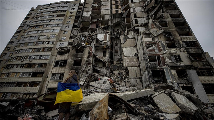 Rusya’dan Ukrayna’ya füze saldırısı: 4 kişi hayatını kaybetti